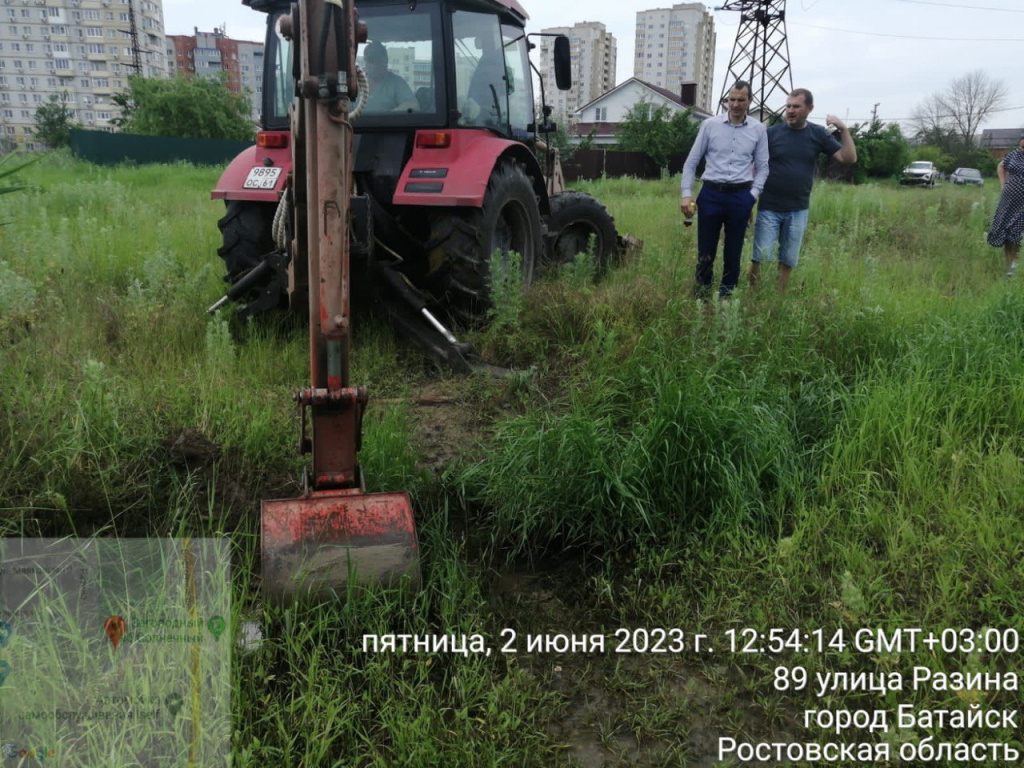 В Батайске продолжаются работы по ликвидации подтоплений | 05.06.2023 |  Батайск - БезФормата